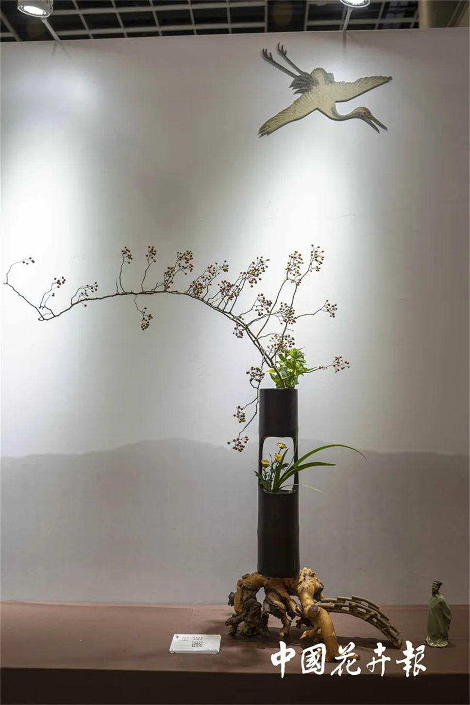【采薇专栏】传统插花要破圈儿?17个流派、名师的200个作品点亮南京“最美花展” 【采薇专栏】传统插花要破圈儿?17个流派、名师的200个作品点亮南京“最美花展”