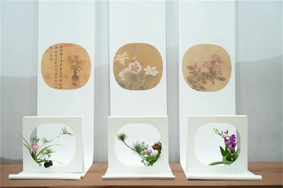 【采薇专栏】传统插花要破圈儿?17个流派、名师的200个作品点亮南京“最美花展” 【采薇专栏】传统插花要破圈儿?17个流派、名师的200个作品点亮南京“最美花展”